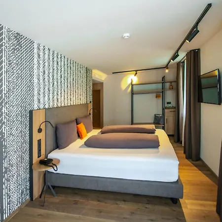 Nagalu Hotel