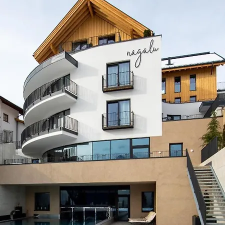 Nagalu Hotel 4*
