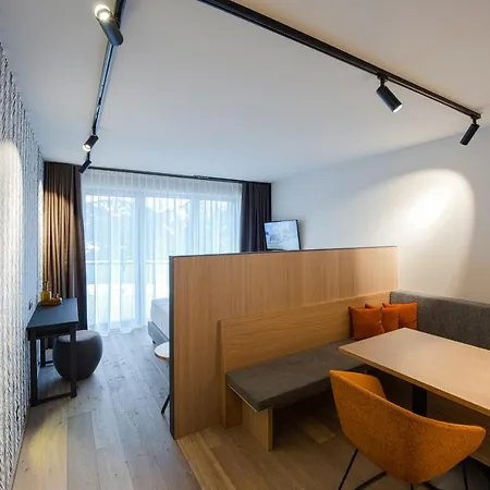 Nagalu Hotel 4*